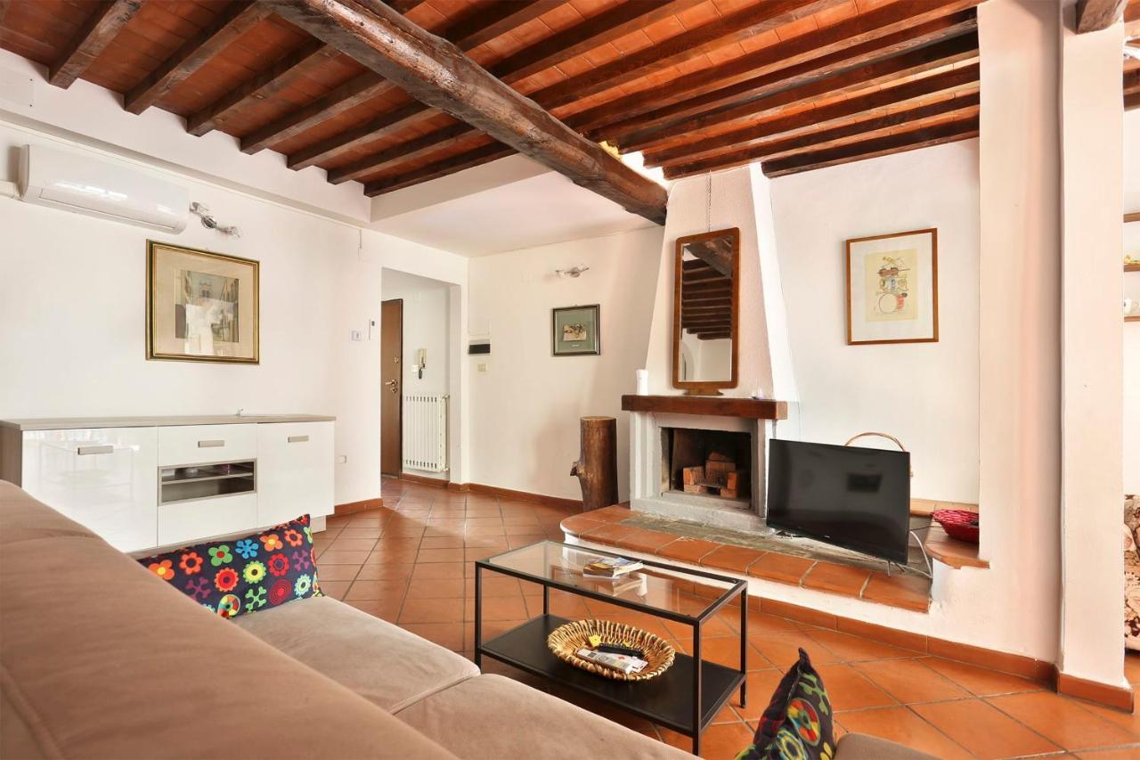 Tornabuoni Apartment In Central Florence Florencia Exterior foto